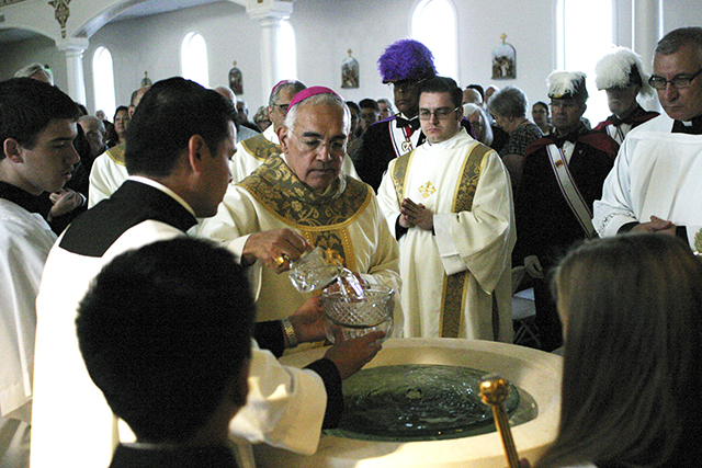 St_Stephen_Blessing_Water